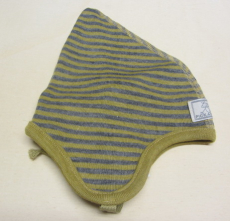 Mütze PICKAPOOH-Zoe, 70% Bio-Wolle (kbT) und Seide, dijon-grau