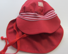 Mütze mit Schild und Nackenschutz PICKAPOOH-Tim Strick UV 80, 100% Bio-Baumwolle (kbA), rot