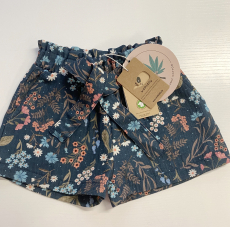 Walkiddy Musselin City-Short, 90% Bio-Baumwolle (kbA) 10% Hanf, marine Blumenmuster