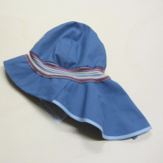 Mütze mit Schild und Nackenschutz PICKAPOOH-Feuerwehr Strick UV 60, 100% Bio-Baumwolle (kbA), jeans