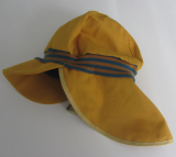 Mütze mit Schild und Nackenschutz PICKAPOOH-Tim Strick UV 60, 100% Bio-Baumwolle (kbA), gold-petrol
