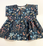 Walkiddy Musselin Bluse kurzarm, 90% Bio-Baumwolle (kbA) 10% Hanf, marine bunte Blumen